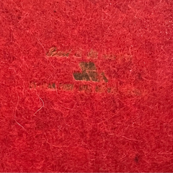 Vintage Quebec Folk Art Old Man Wood Sculpture signed by artist - Picture 14 of 15